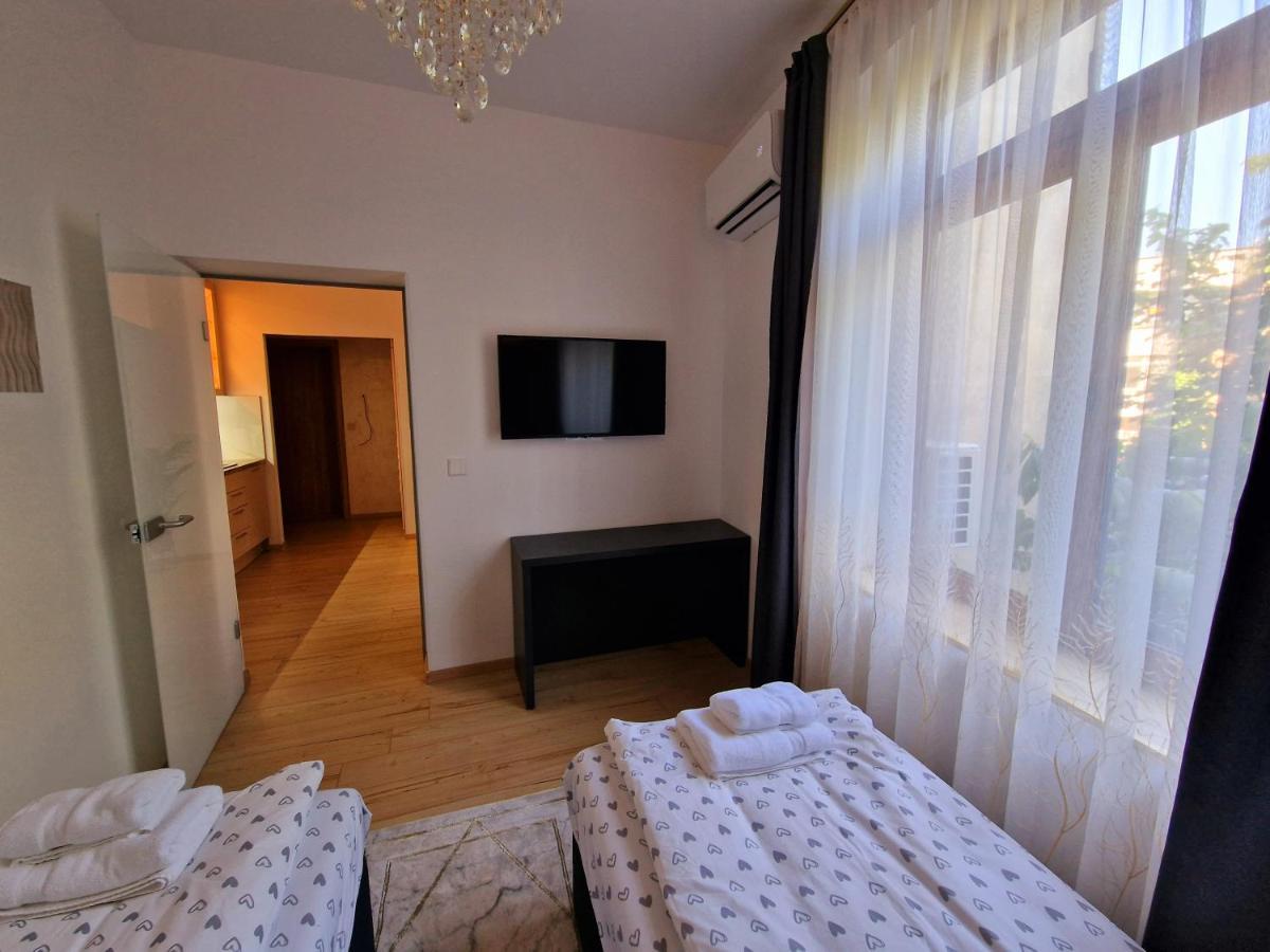 Fs Apartments Varna - Beautiful Apartment In The Center Of 바르나 외부 사진
